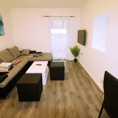 Velenik 2 Apartmán